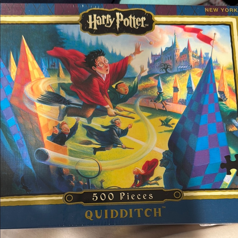 NEW original packaging plastic unopened  Harry Potter Quidditch Puzzle
PERFECT⭐️